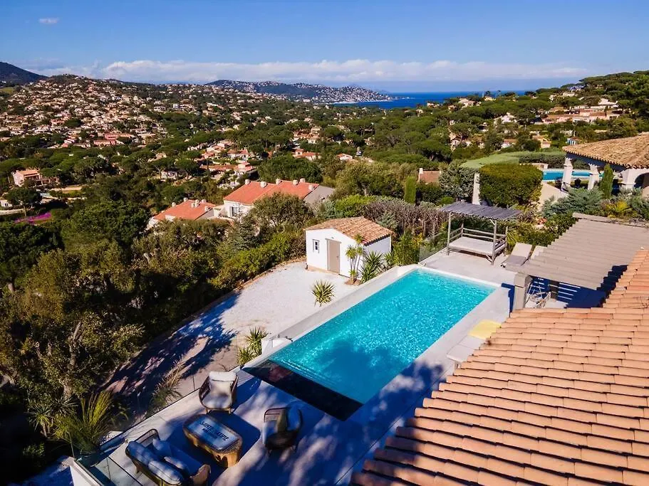 Superbe Villa A Sainte-Maxime, Piscine Et Vue Mer - Villa Dina 0*, Sainte-Maxime France